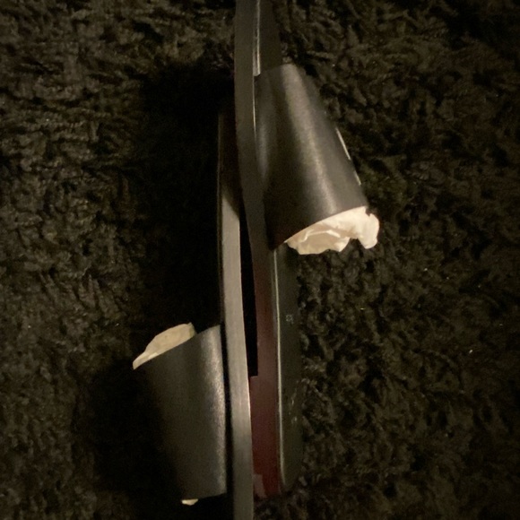 Christian Louboutin
Leather Logo Red Sole Slide Sandals - Picture 9 of 9